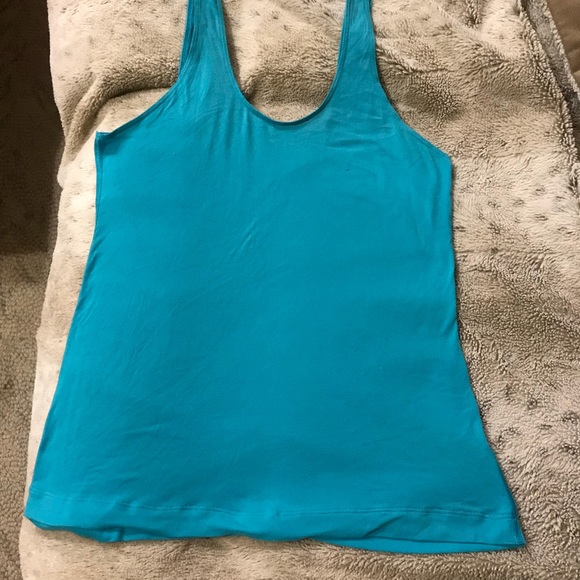 Blue Lululemon tank and bra set bundle - Picture 6 of 6